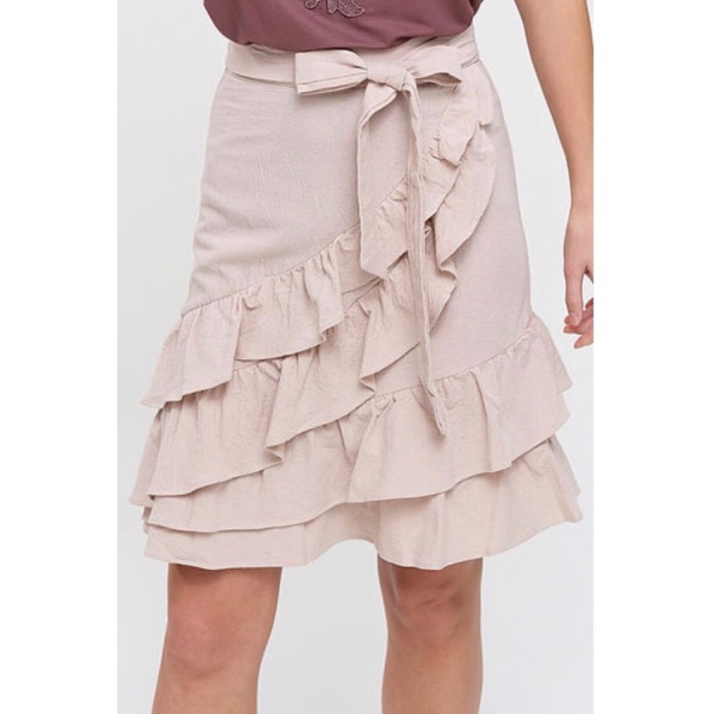 Ruffle wrap skirt
